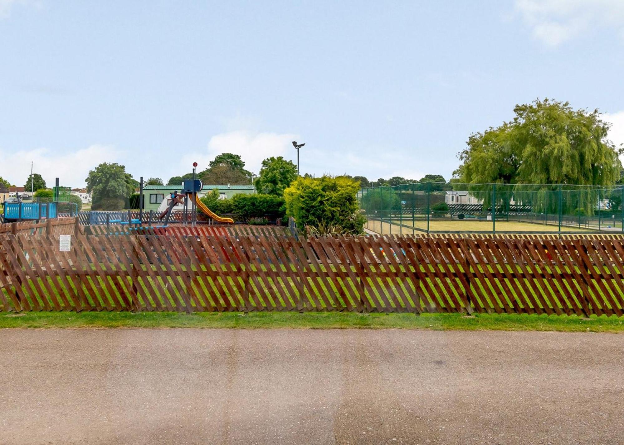 North Shore Holiday Park Winthorpe  ภายนอก รูปภาพ